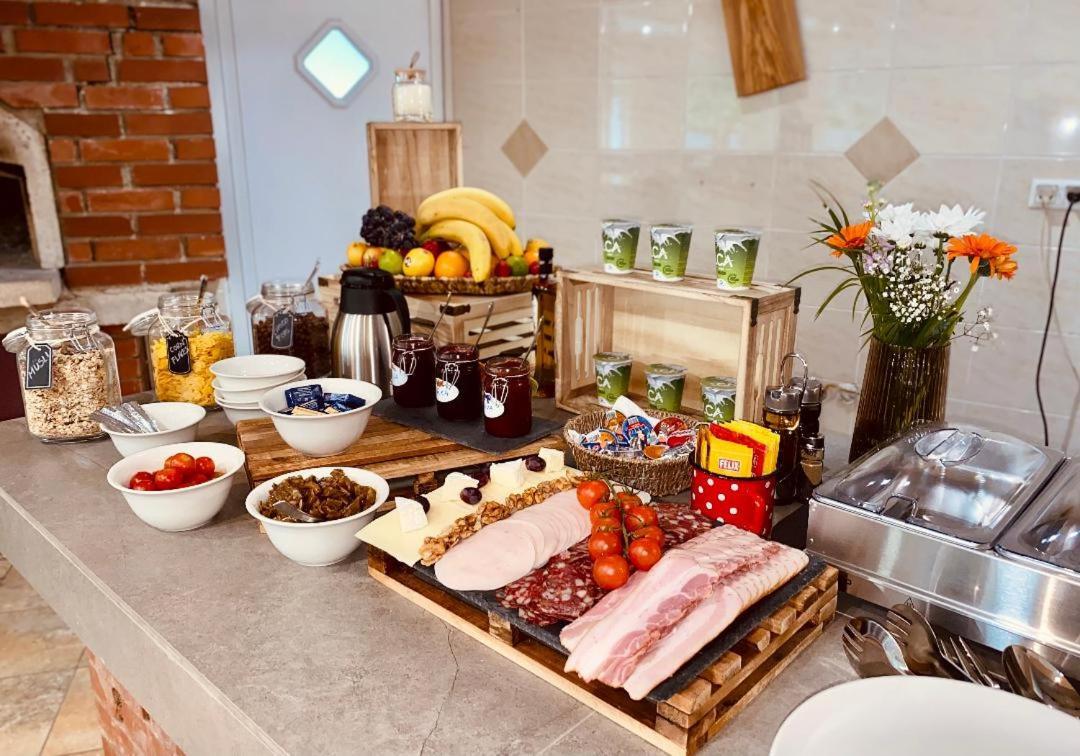 Zelena Oaza Bed and Breakfast Zgornja Kungota Εξωτερικό φωτογραφία